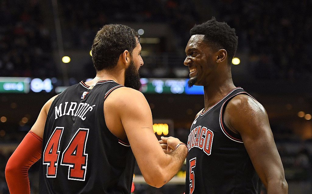 掘金约基奇三双末节爆发（约基奇砍下三双 末节发力带领掘金爆发）