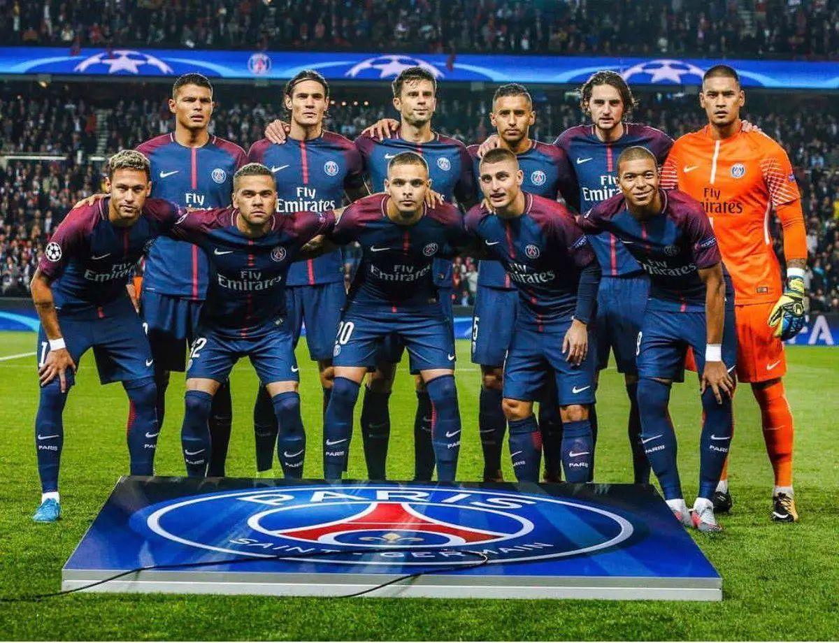 加拉塔萨雷客场3-0大胜阿贾克斯，奥斯梅恩帽子戏法（加拉塔萨雷客场三球零封阿贾克斯，奥斯梅恩独中三元）