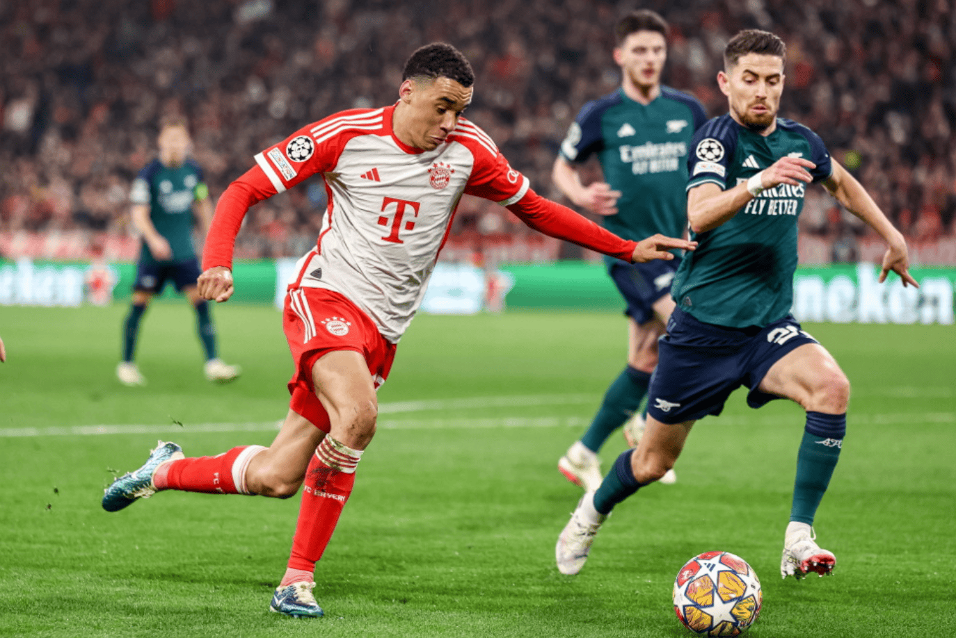 阿森纳双边锋速度极具威胁（阿森纳两翼速度杀伤力十足）