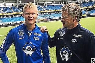 姆巴佩祝贺阿什拉夫获得非洲足球先生：我的兄弟，非洲之王（姆巴佩为阿什拉夫加冕非洲足球先生送上祝福：我的兄弟，非洲之王）