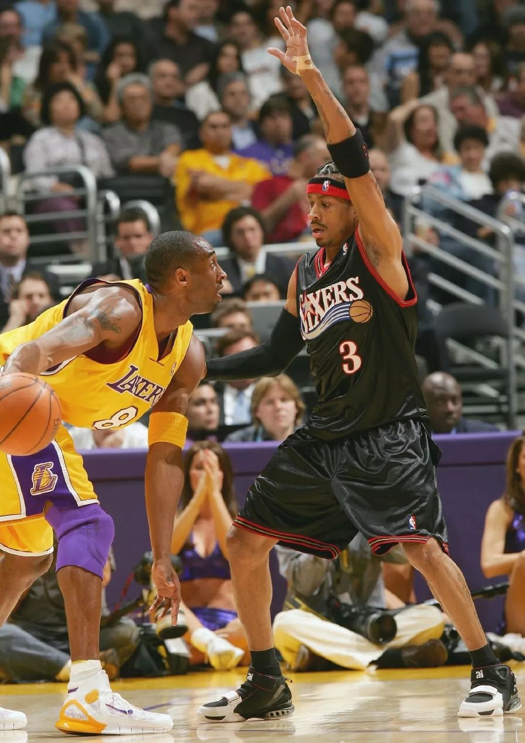 孔帕尼谈轮换：有人问球员们能否踢满每场比赛？当然不可能（孔帕尼谈轮换：球员不可能场场踢满）