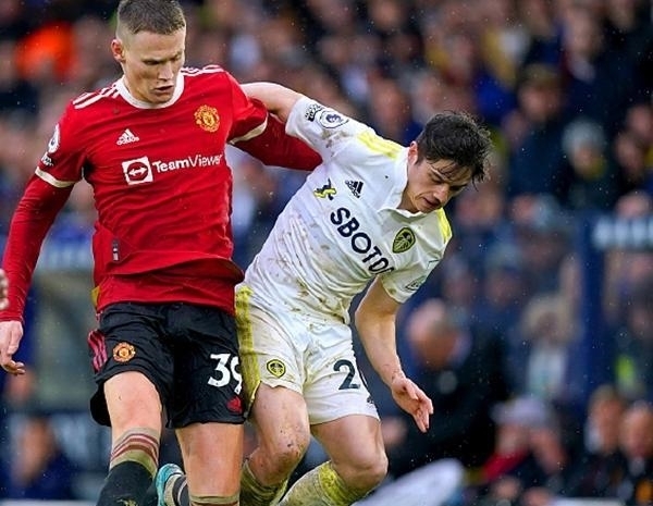 混团世界杯：张本智和遭遇首败！再次不敌恩师之子，苦战3局输球